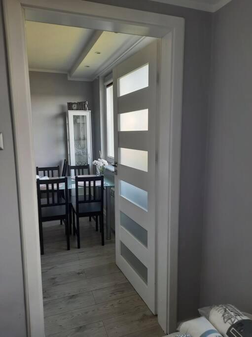 Urocze Mieszkanko 1,25 Km Do Morza Baltyckiego Apartment กดัญสก์ ภายนอก รูปภาพ